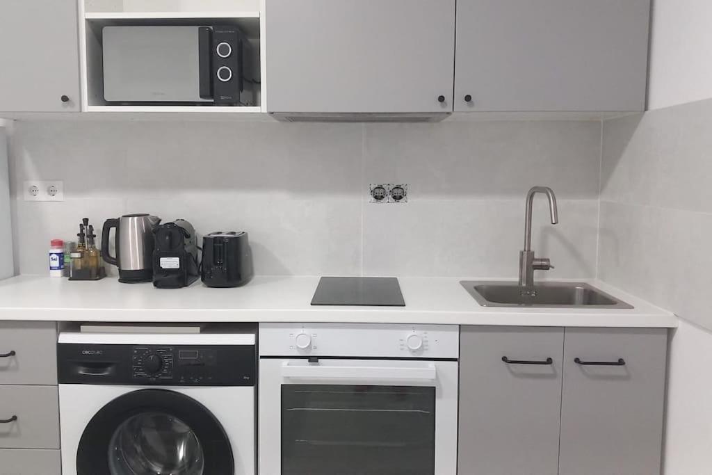 Apartment Santurce A1 Centro Wizink Feria Bernabeu Aeropuerto *
